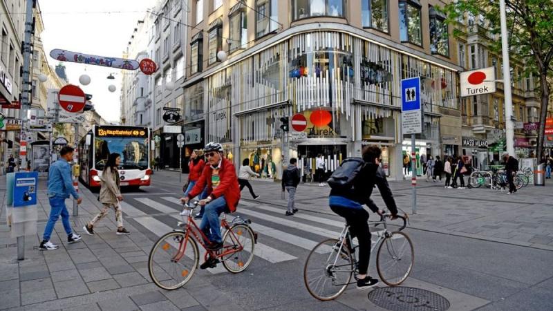 A munkanélküliség Ausztriában olyan magas szintet ért el, hogy a kormánynak azonnali lépéseket kell tennie a helyzet javítása érdekében - írja a Világgazdaság.