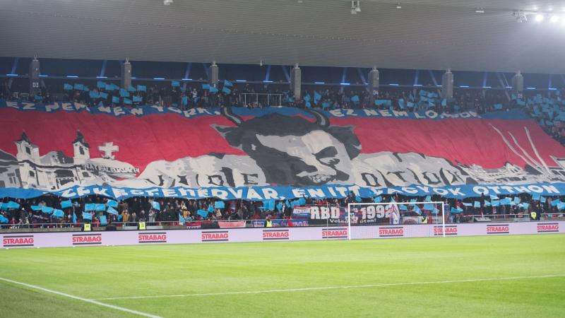 Figyeljünk a lelátóra is, mert ott mindig történhet valami izgalmas!
