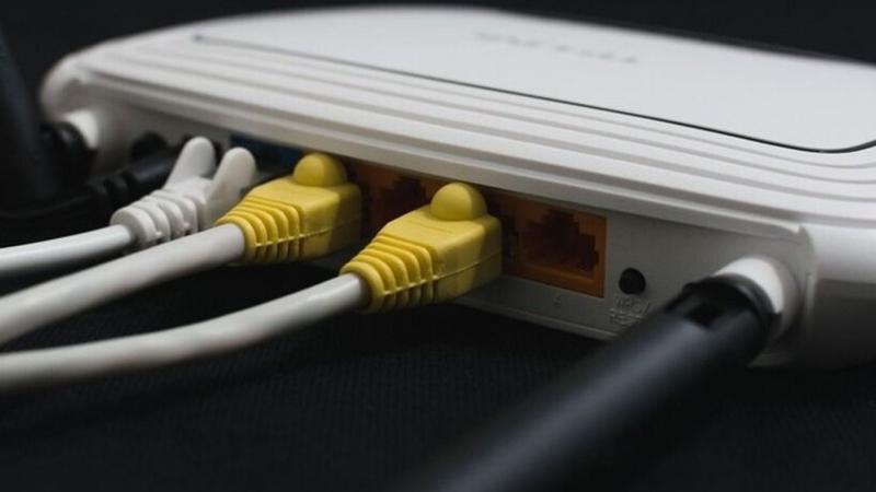 Két héten át megszakításokkal működik majd az internet ezeken a településeken – itt van, miért!