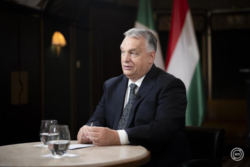 Orbán Viktor bejelentette, hogy megállapodást kötött az amerikai elnökkel, amely egy pénzügyi védőpajzs létrehozását célozza.