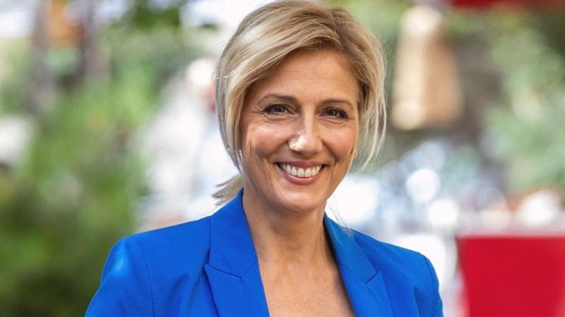 Egyszerűen elbűvölő! Barabás Évi télen is újra felfedezi a Balaton varázsát.