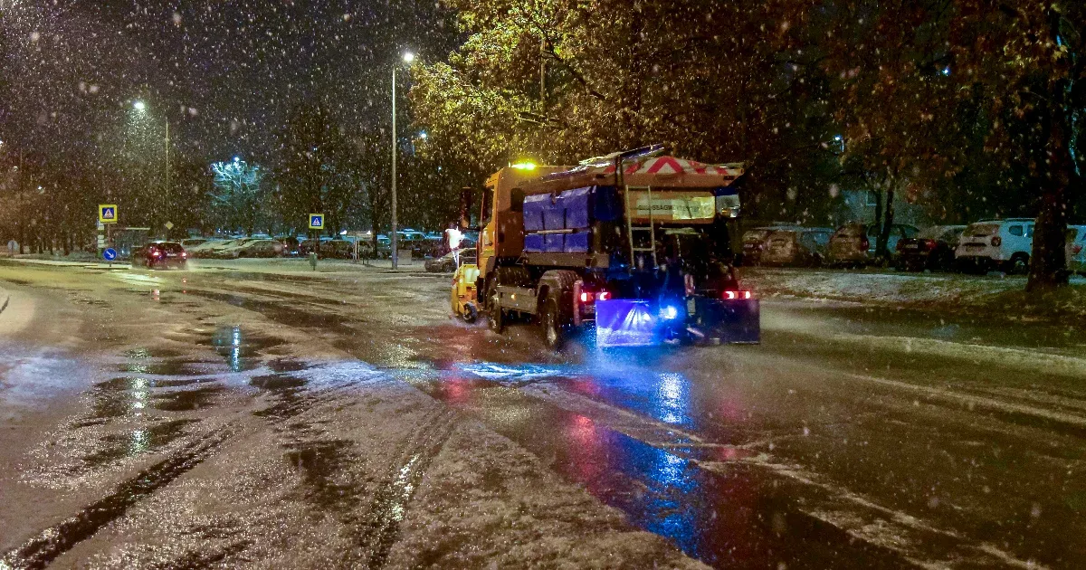 Pénteken vastag hóréteg boríthatja be Budapestet, ezért Karácsony az alternatív közlekedési lehetőségeket ajánlja.