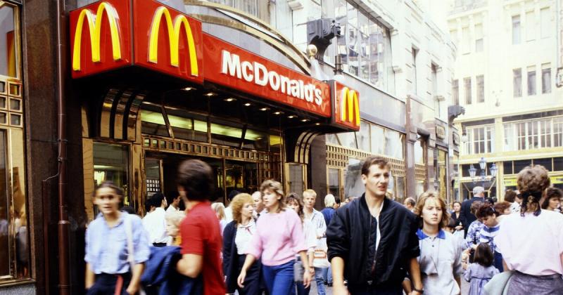 Majdnem minden magyarországi McDonald's bezárja kapuit szenteste.