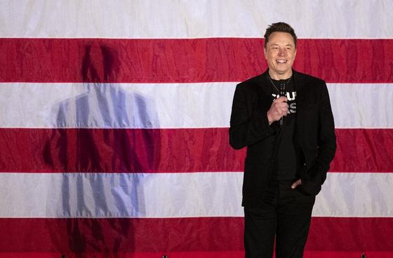 Elon Musk csapata mostantól teljes körű hozzáférést nyert az Egyesült Államok szövetségi fizetési rendszeréhez, ami azt jelenti, hogy amerikaiak millióinak bizalmas pénzügyi információihoz férhetnek hozzá.