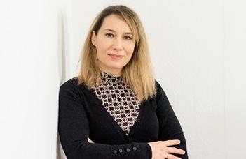 Kun Bernadette a Fiatal Kutatók Akadémiájának egyik vezető alakja, aki társelnökként irányítja az ifjú tudósok közösségét.