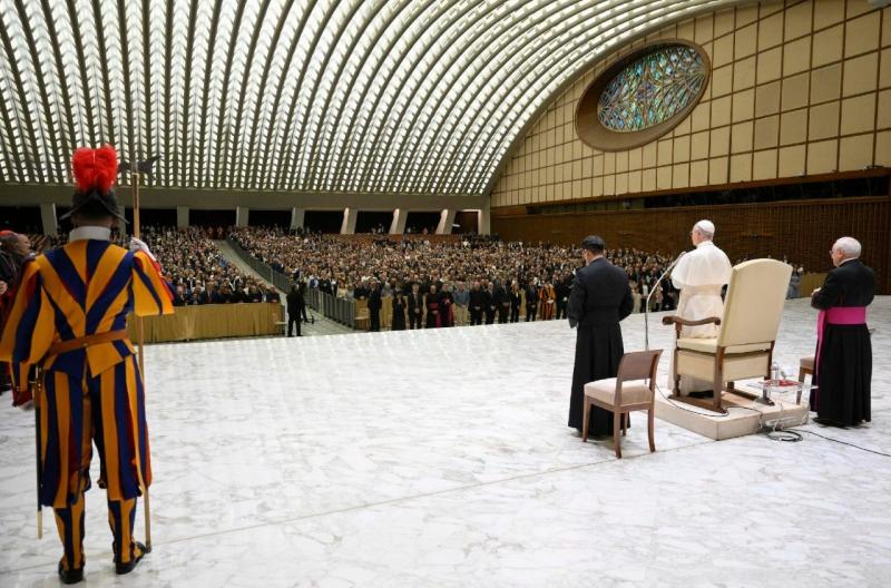 Leó pápa üzenete a Kúria, a Kormányzóság és a Helynökség munkatársaihoz: a memória, a küldetés és az élet fontossága - Vatican News.