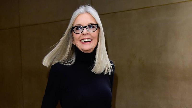 Sajnálatos módon, Diane Keaton elhunyta mély fájdalmat okoz sokak számára. Az Oscar-díjas színésznő és rendező egyedülálló karriert futott be, amely során számos felejthetetlen szerepet alakított. Művészi hozzájárulása és különleges stílusa örökre nyomot