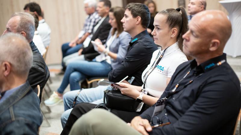 Eger városában újabb állomásához érkezik az őszi KKV-rendezvénysorozat, amely ezúttal a finanszírozás világára helyezi a hangsúlyt. 