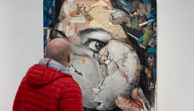 A Zárókép című kiállítás Szentendrén másfél évtizednyi eseményeket és élményeket gyűjt össze, bemutatva a város kulturális életének gazdagságát és sokszínűségét. Az expó lehetőséget ad arra, hogy a látogatók visszatekintsenek az elmúlt évek történéseire, 