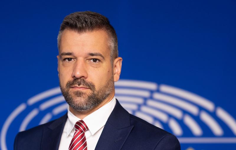 László András: Elengedhetetlen a magyar tudásra alapozott mesterséges intelligencia fejlesztése és védelme.