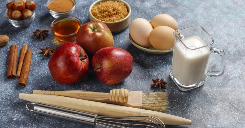 Íme 7 különleges almás recept, amelyeket érdemes kipróbálnod a levesektől kezdve a süteményekig!

1. **Almás zöldségkrémleves** - Friss almával és fűszeres zöldségekkel készült krémleves, amely tökéletesen kombinálja az édes és sós ízeket.

2. **Fűszeres 